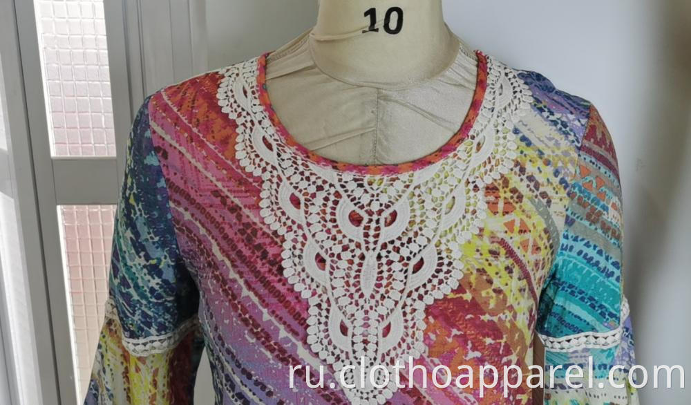 Colour Printed Lace Neckline Blouse For Ladies